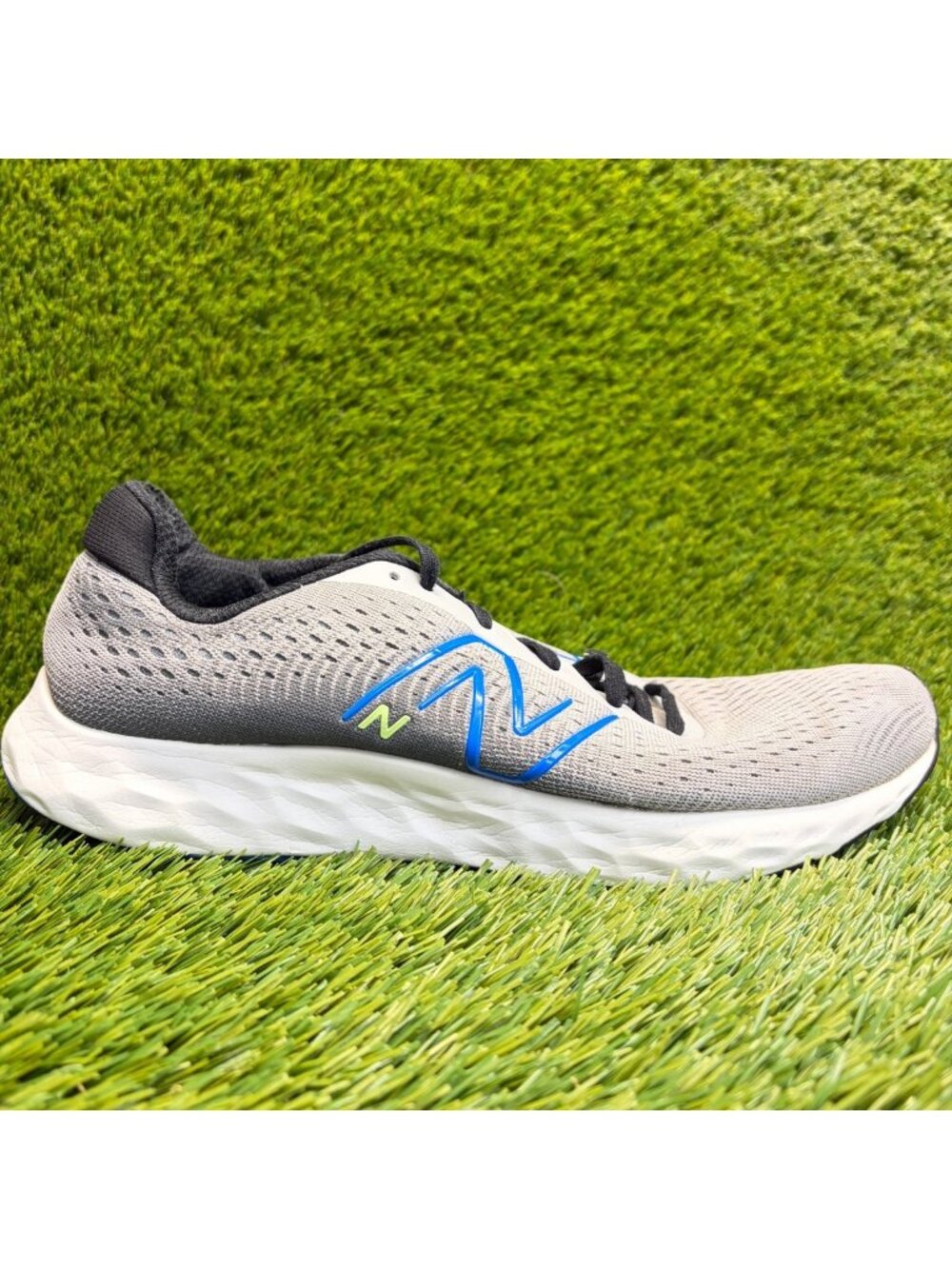 New Balance 520v8 Mens Size 11 Gray Blue White Athletic Running Shoes Sneakers